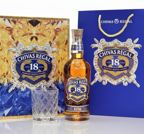 Chivas 18 Năm Hộp Quà Mẫu Mới 2025